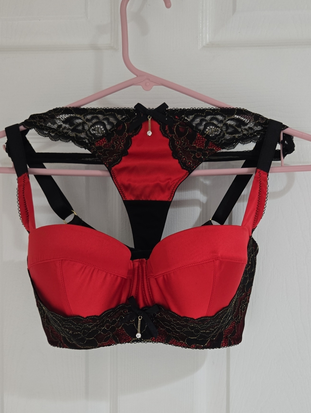 New In Bag Figleaves Red Satin & Black Lace Demi Bra and Thong Set